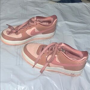 Nike Women's Rose Sneakers